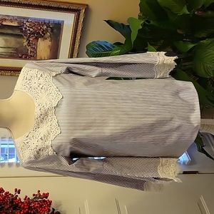 Spense dark gray white striped top lace on neckline & bell sleeve stretch M EUC…